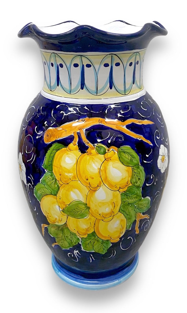 Porta ombrelli smerlato in ceramica di Vietri