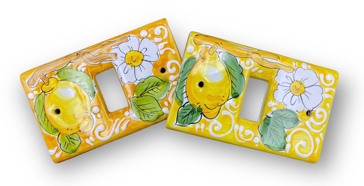 Coprinterruttore Magic in ceramica di Vietri