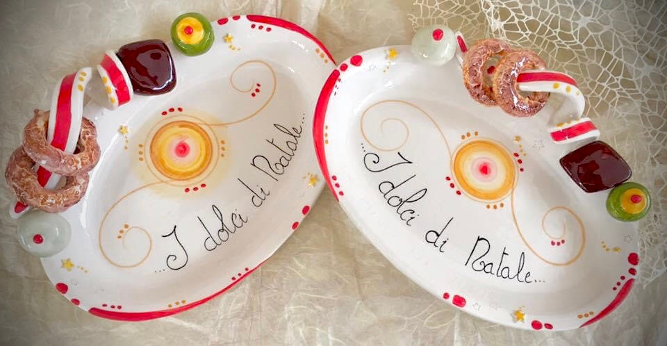 Ovalina Natale per dolci in ceramica di Vietri 