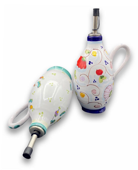 Oliera con dosatore in acciaio in ceramica di Vietri 